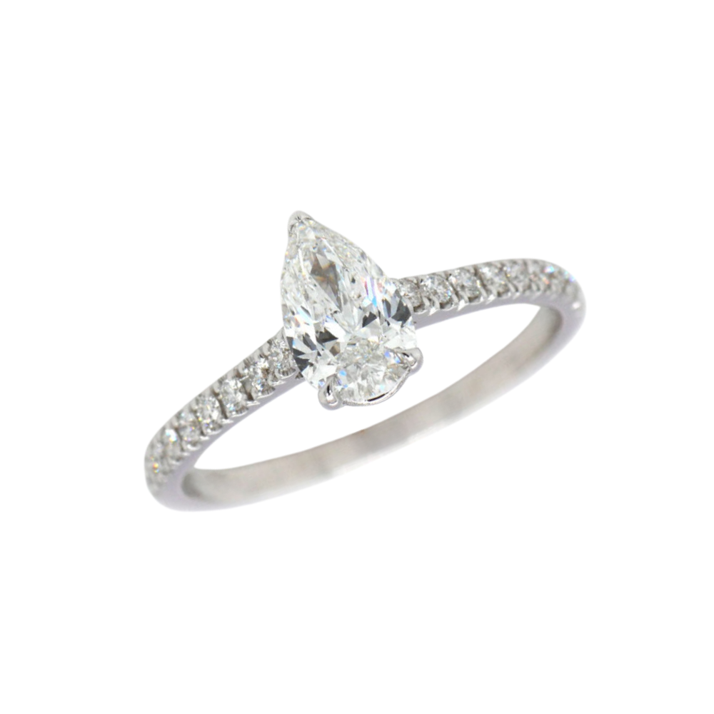 Žiedas su DEIMANTAIS ⟢